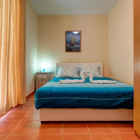 Splendid Apartment Budva